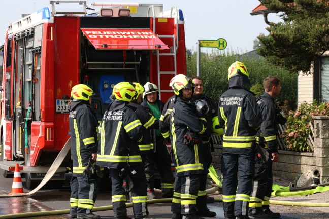 Vier Feuerwehren bei Brand im Dachboden eines Wohnhauses in Stroheim im Einsatz