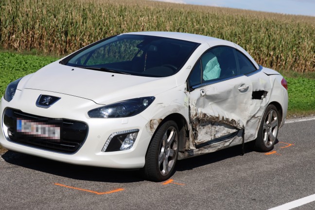 Schwerer Crash mit drei beteiligten PKW zwischen Andrichsfurt und Taiskirchen im Innkreis