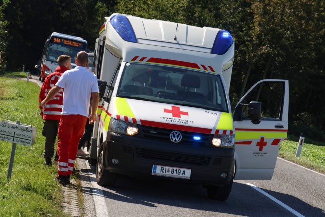 Schwerer Crash mit drei beteiligten PKW zwischen Andrichsfurt und Taiskirchen im Innkreis