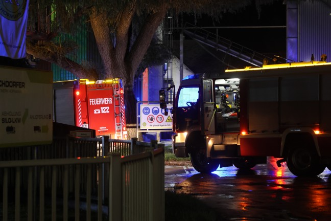 Brand im Bereich einer Filteranlage eines Zementwerks in Kirchdorf an der Krems