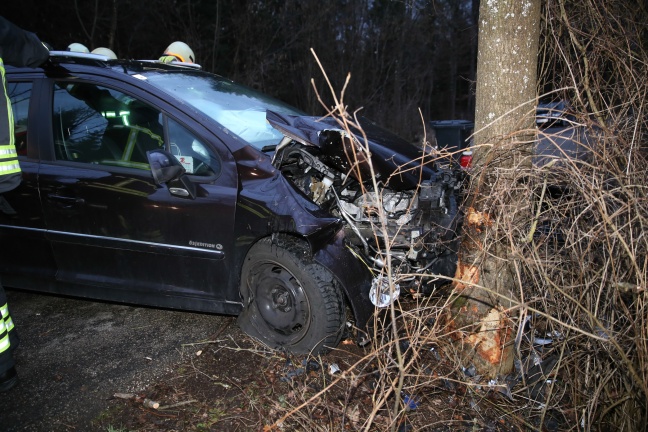Verkehrsunfall in Edt bei Lambach endete relativ glimpflich