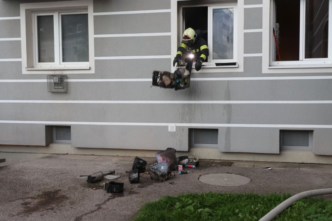 Kchenbrand in einer Wohnung eines Mehrparteienwohnhauses in Wels-Vogelweide