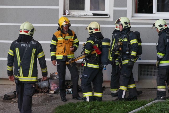 Kchenbrand in einer Wohnung eines Mehrparteienwohnhauses in Wels-Vogelweide