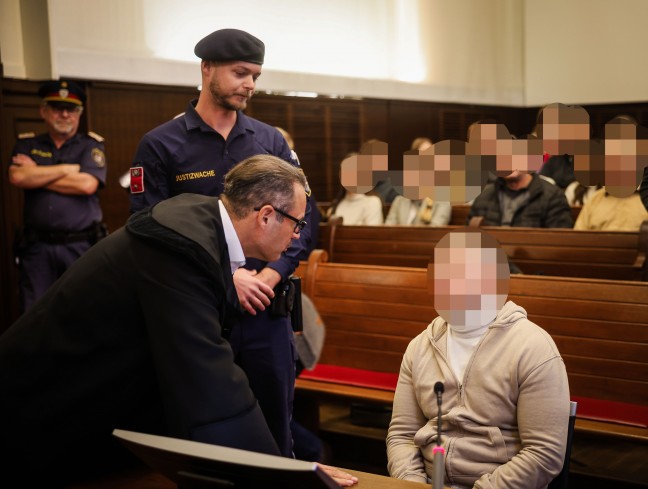 Mordprozess vertagt: Lokalaugenschein nach Ttungsdelikt in Obernberg am Inn beantragt