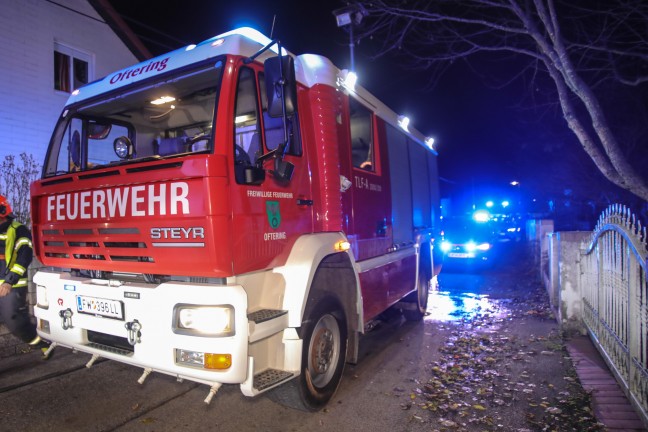 Zwei Feuerwehren bei Kleinbrand in einem Wohnhaus in Oftering im Einsatz