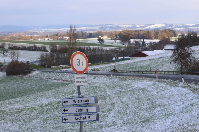 Sachschadenunfall bei Taiskirchen im Innkreis lste kurzzeitig greren Einsatz aus