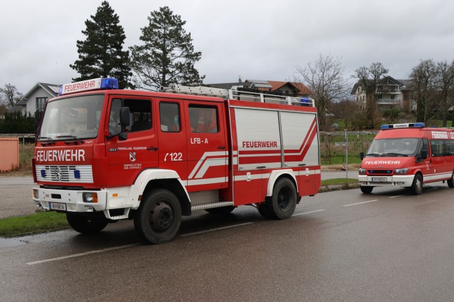 Personenrettung nach schwerem Verkehrsunfall auf Rieder Strae bei Hohenzell