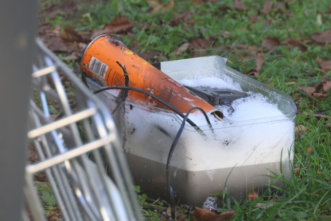 Brand in einer Dachgeschowohnung eines Mehrparteienwohnhauses in Wels-Vogelweide