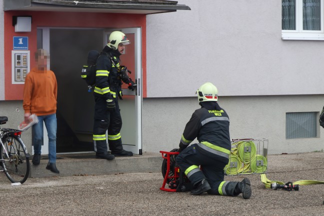 Vermeintlicher Kellerbrand: Wasserdampf aus defekter Heizung sorgte fr Einsatz in Wels-Neustadt