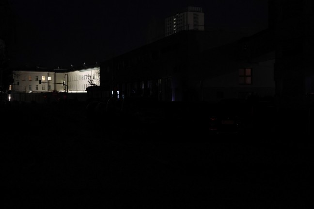 Nchtlicher Stromausfall: Groteil des Welser Stadtgebietes fr etwa eine Stunde ohne Strom