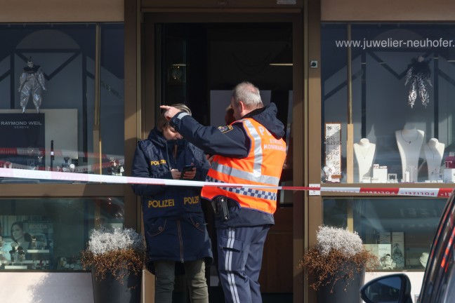 Alarmfahndung nach Raubberfall auf Juwelier in Marchtrenk