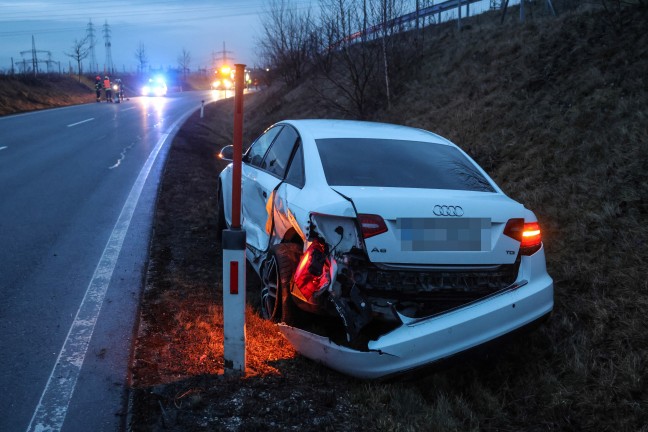 Verkehrsunfall mit zwei beteiligten PKW auf B1 Wiener Strae in Edt bei Lambach