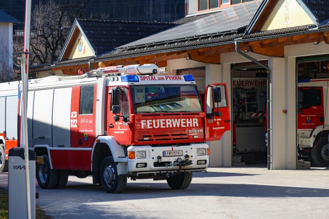 Brand einer Mikrowelle in einer Wohnung in Spital am Pyhrn sorgte f�r Einsatz der Feuerwehr