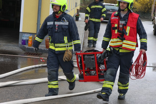 Heizraumbrand auf einem Bauernhof in Allhaming sorgte fr Einsatz zweier Feuerwehren
