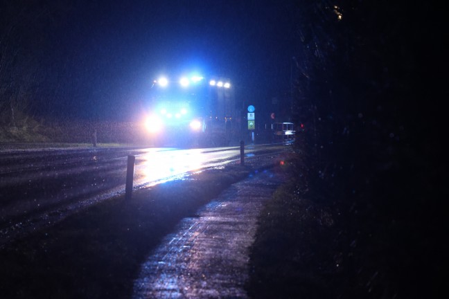 Personensuche nach Verkehrsunfall auf Pyhrnpass Strae bei Micheldorf in Obersterreich