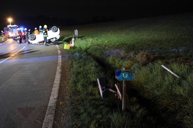 Schwer verletzt: Auto auf Gallspacher Strae bei Grieskirchen mehrfach berschlagen