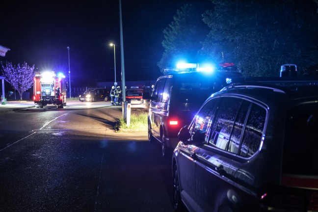 Brand eines abgestellten Motorrades in Wels-Lichtenegg sorgte f�r Einsatz von Feuerwehr und Polizei