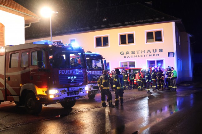 Drei Feuerwehren bei kurzer nchtlicher Personensuche in Scharten im Einsatz