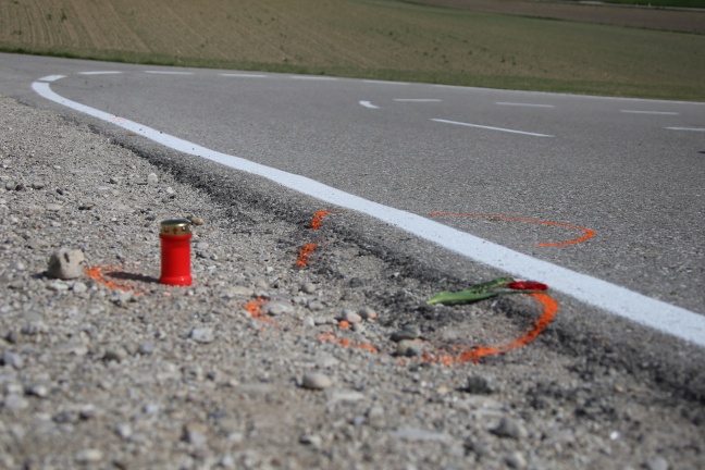 16-jährige Mopedlenkerin bei Verkehrsunfall in Grieskirchen tödlich verunglückt