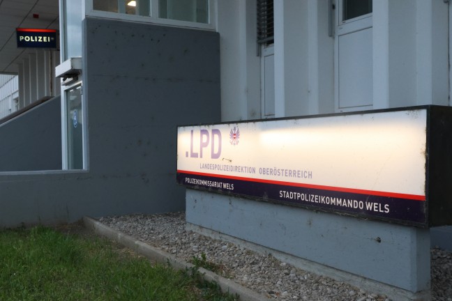 Stockbesoffen: Vermeintlicher Notfall eines Autolenkers in Wels war alkoholbedingtes Problem