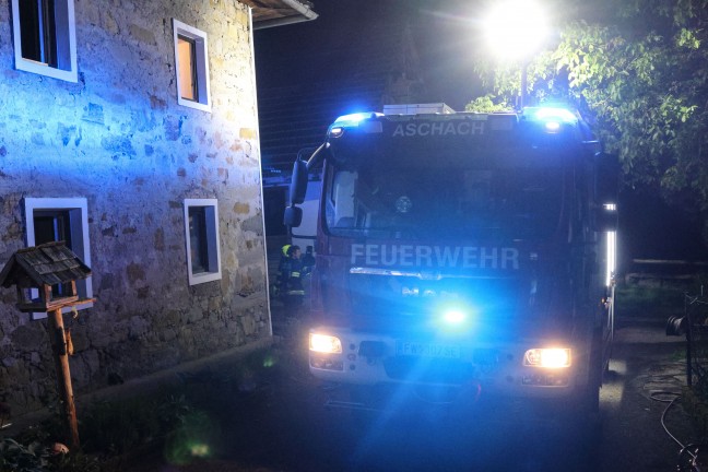 Neun Feuerwehren bei Brand in Waschkche eines Bauernhofes in Aschach an der Steyr im Einsatz