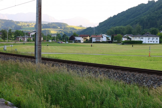 Sechs Feuerwehren bei groangelegter Suchaktion nach abgngiger Person in Altmnster im Einsatz