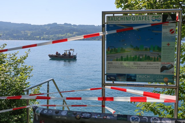Taucheinsatz im Attersee: Groaufgebot sucht bei Steinbach am Attersee nach abgngiger Taucherin