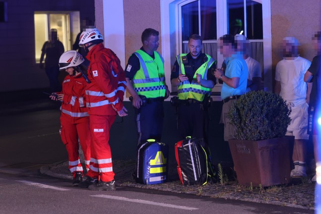Drei Feuerwehren bei Brand in einer Backstube in Vorchdorf im Einsatz