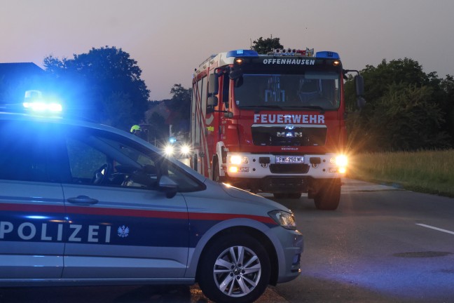 Tragischer Crash: Radfahrerin (13) bei Kollision mit PKW in Offenhausen t�dlich verletzt