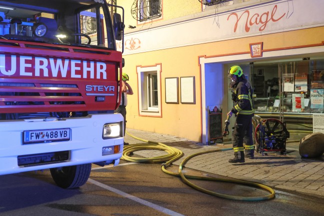 Brand in einer Metzgerei im Ortszentrum von Sch�rfling am Attersee