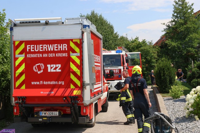Sechs Feuerwehren bei Brand im Dachbereich eines Wohnhauses in Kematen an der Krems im Einsatz