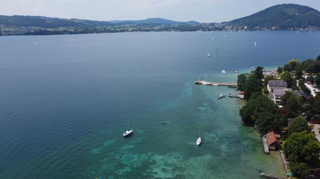 Weyregg am Attersee: Suche nach vermisster Stand-Up-Paddlerin l�ste sich in Wohlgefallen auf