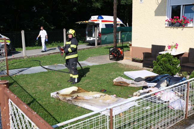 Vier Verletzte bei Brand in einem Einfamilienhaus in Edt bei Lambach