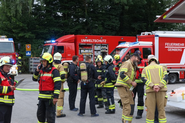 Chlorgasaustritt: Gro�einsatz der Feuerwehr bei Freibad in St. Martin im Innkreis