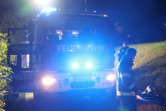 Drei Feuerwehren bei Zimmerbrand in einem Haus in Scharnstein im Einsatz