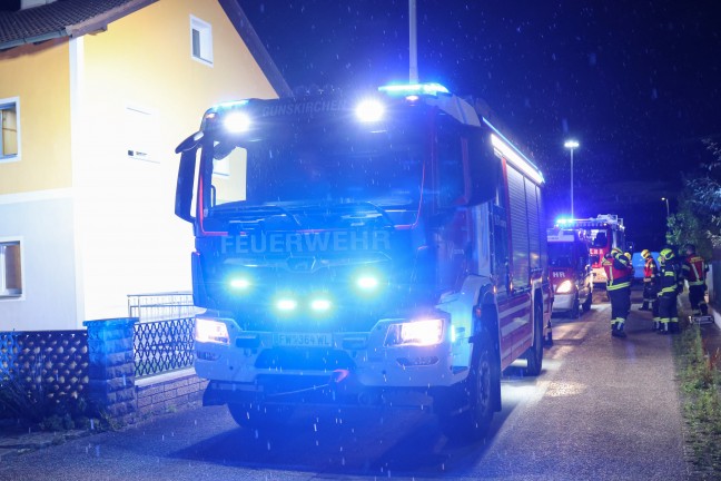 CO-Alarm: Ausgasende Holzpellets sorgten f�r Einsatz der Feuerwehr in einem Wohnhaus in Gunskirchen
