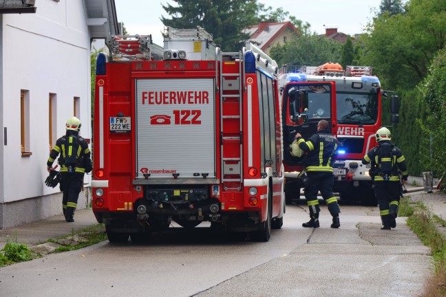 Brand in einem Nebengeb�ude eines Wohnhauses in Wels-Pernau noch rechtzeitig entdeckt