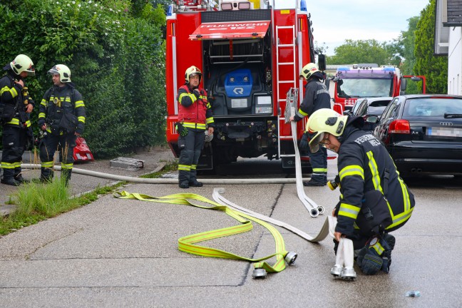Brand in einem Nebengeb�ude eines Wohnhauses in Wels-Pernau noch rechtzeitig entdeckt
