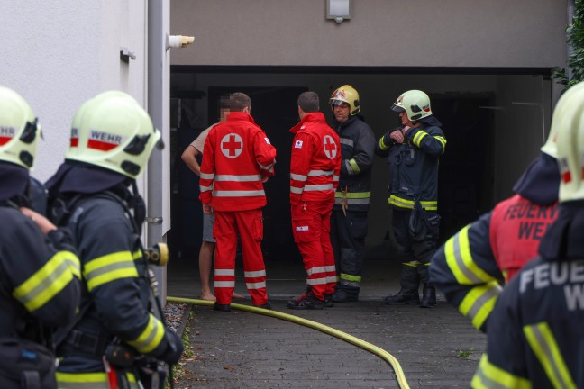 Brand in einem Nebengeb�ude eines Wohnhauses in Wels-Pernau noch rechtzeitig entdeckt