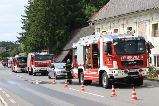 K�chenbrand: Vier Feuerwehren bei Brand in einem Gasthaus in Sierning im Einsatz