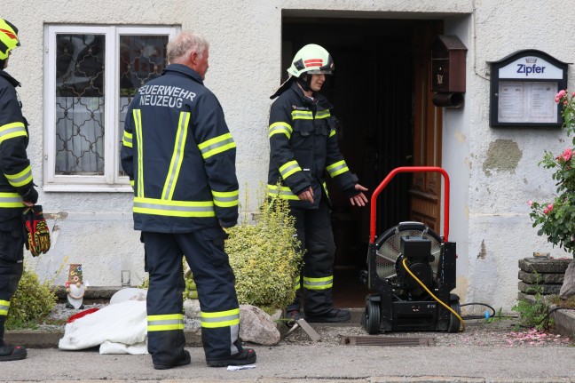 K�chenbrand: Vier Feuerwehren bei Brand in einem Gasthaus in Sierning im Einsatz