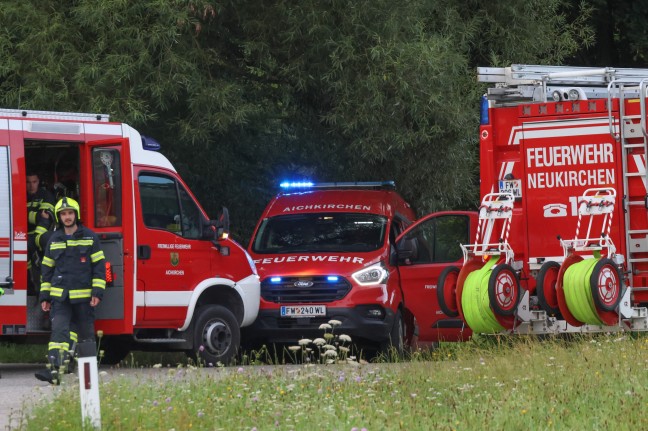 Brand in einem Hausanbau in Aichkirchen sorgte f�r Einsatz zweier Feuerwehren