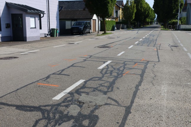 Fu�g�nger (86) in Attnang-Puchheim von LKW erfasst und dabei t�dlich verletzt