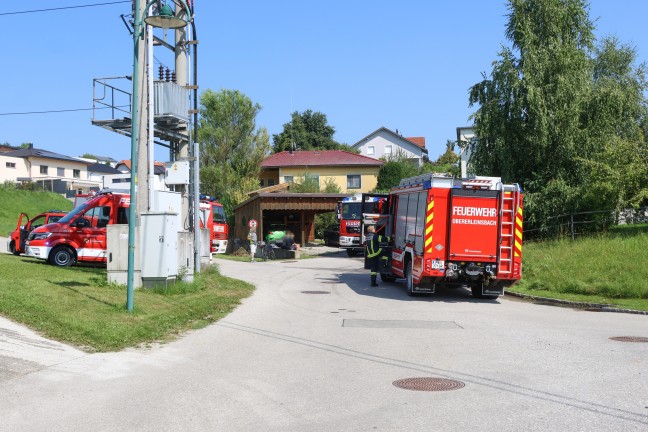 Vier Feuerwehren bei Brand in der Garage eines Wohnhauses in Steegen im Einsatz
