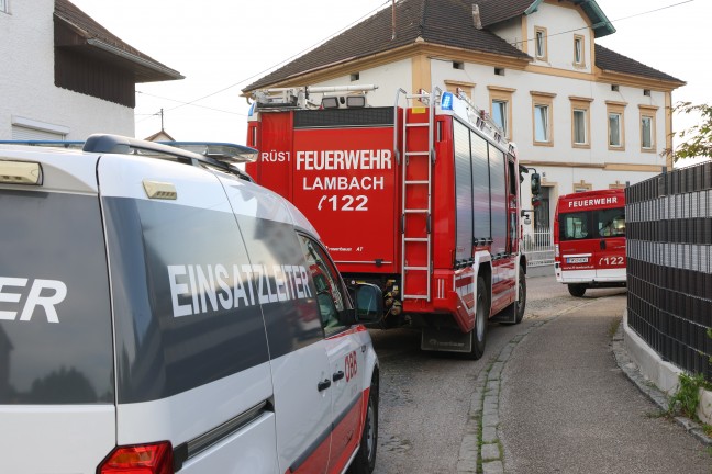 T�dliches Ereignis: Person im Bahnhofsbereich in Lambach von Zug erfasst