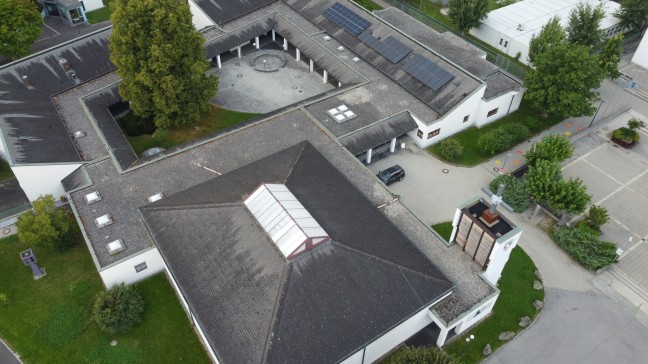 N�chtliches Glockengel�ut: Unbekannte T�ter l�uten in Asten mitten in der Nacht die Kirchenglocken