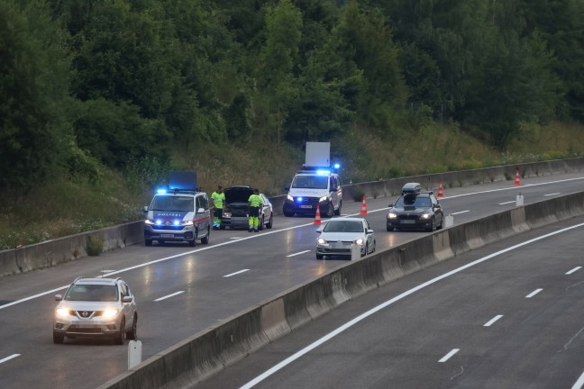 Vermeintlicher PKW-Brand auf Innkreisautobahn bei Steinhaus stellte sich als Panne heraus