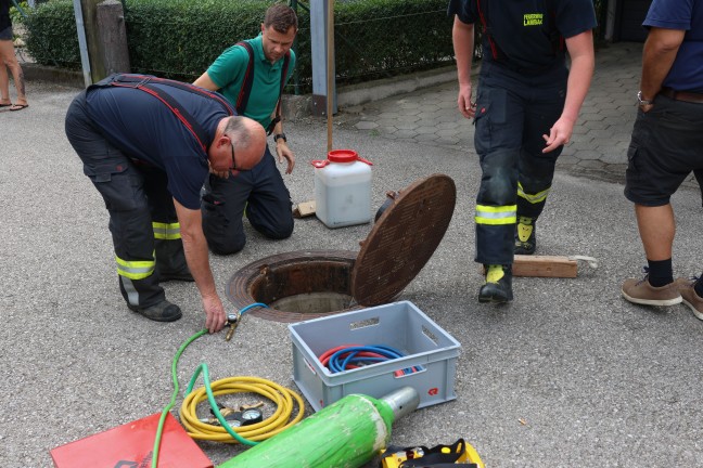 Lambach: Heiz�l bei Demontagearbeiten eines alten �ltanks in Kanalisation gelangt