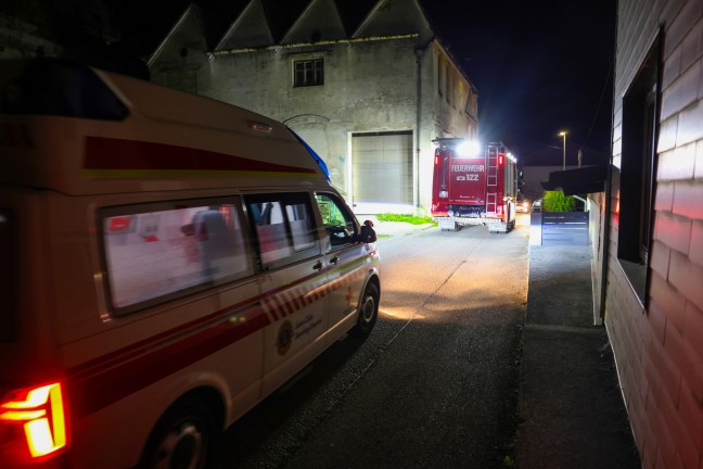 Personenrettung: Einsatzkr�fte zur Rettung einer Person aus unwegsamem Gel�nde in Sierning alarmiert