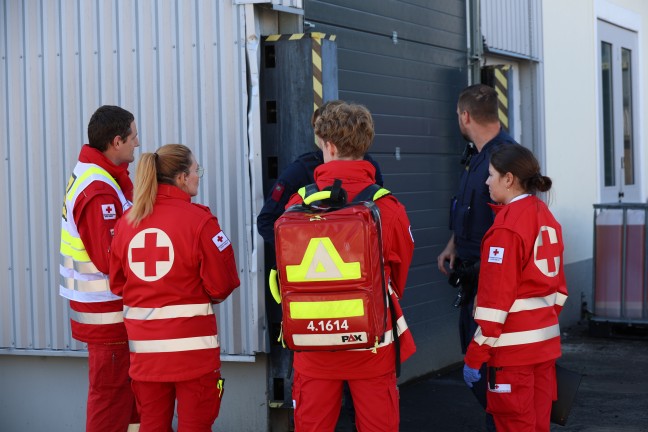 Brandeinsatz bei einem Unternehmen in Wels-Vogelweide